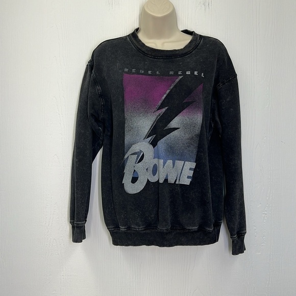 Simply Vera Wang - David Bowie Rebel Rebel Graphic Stonewashed Sweatshirt XS - Picture 2 of 10